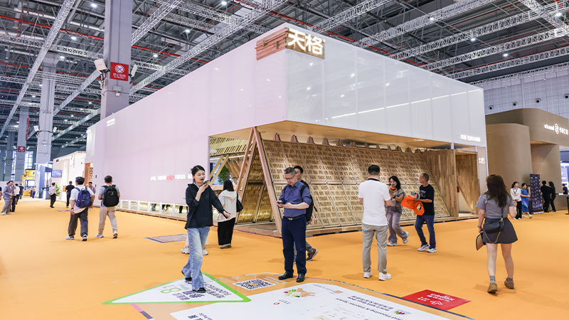 反内卷式竞争 倡高质量发展｜天格携高端地板加高端设计领秀2025上海地材展
