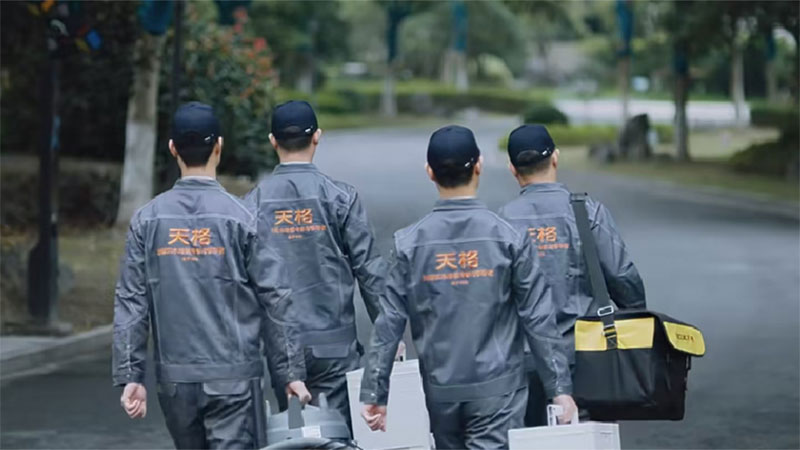 好服务 赢人心丨一封封手写信的背后，是用户对天格中国高端实木地板高端服务的全面认可